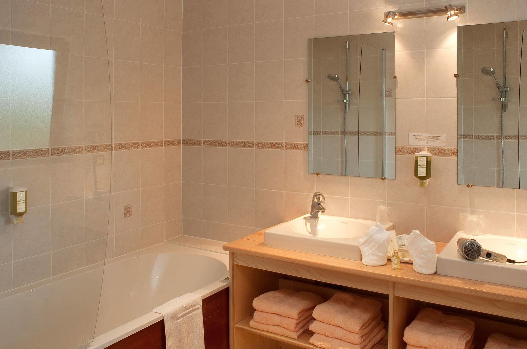 Hotel Neuhauser 3*